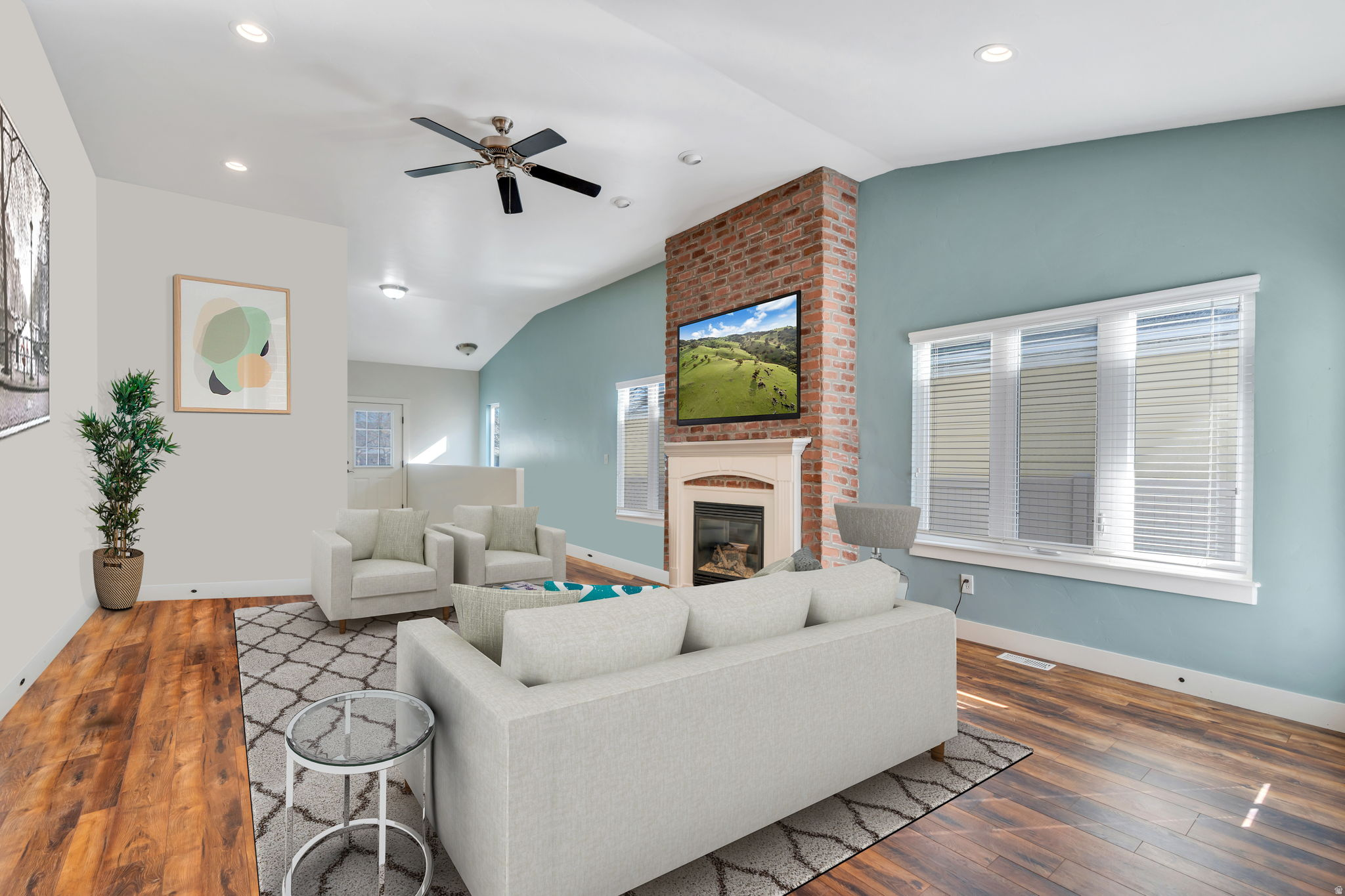 DAYBREAK - Residential