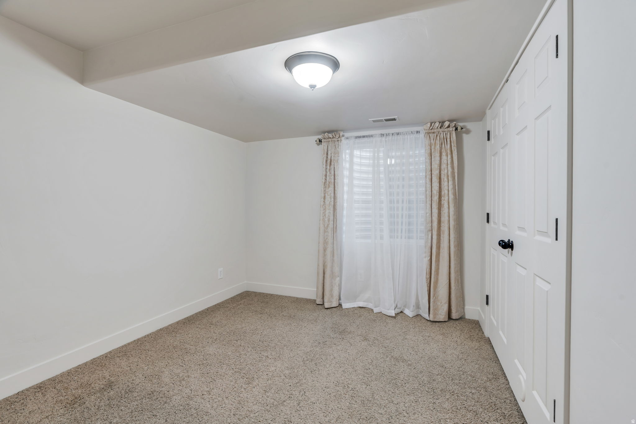 DAYBREAK - Residential