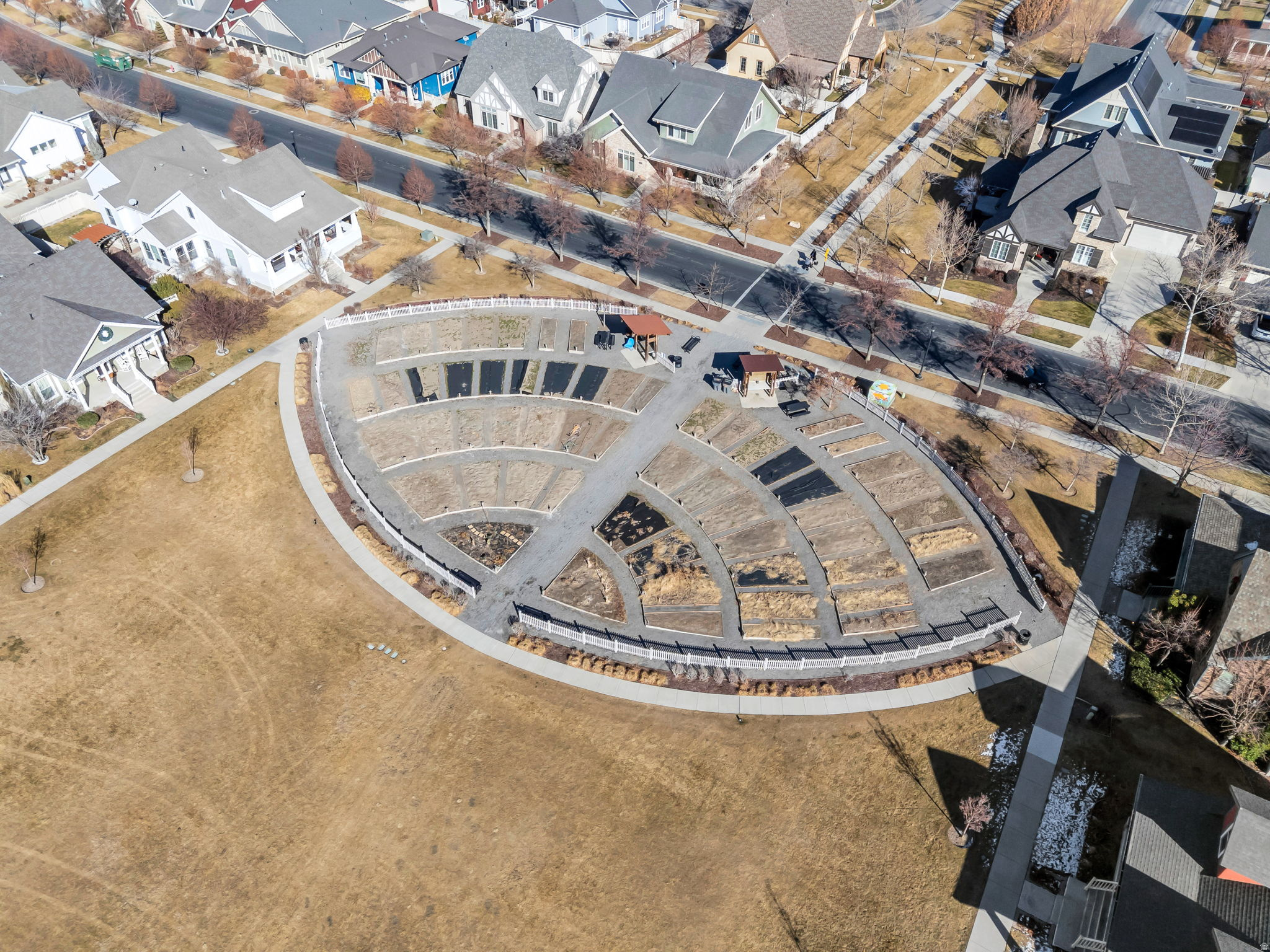 DAYBREAK - Residential