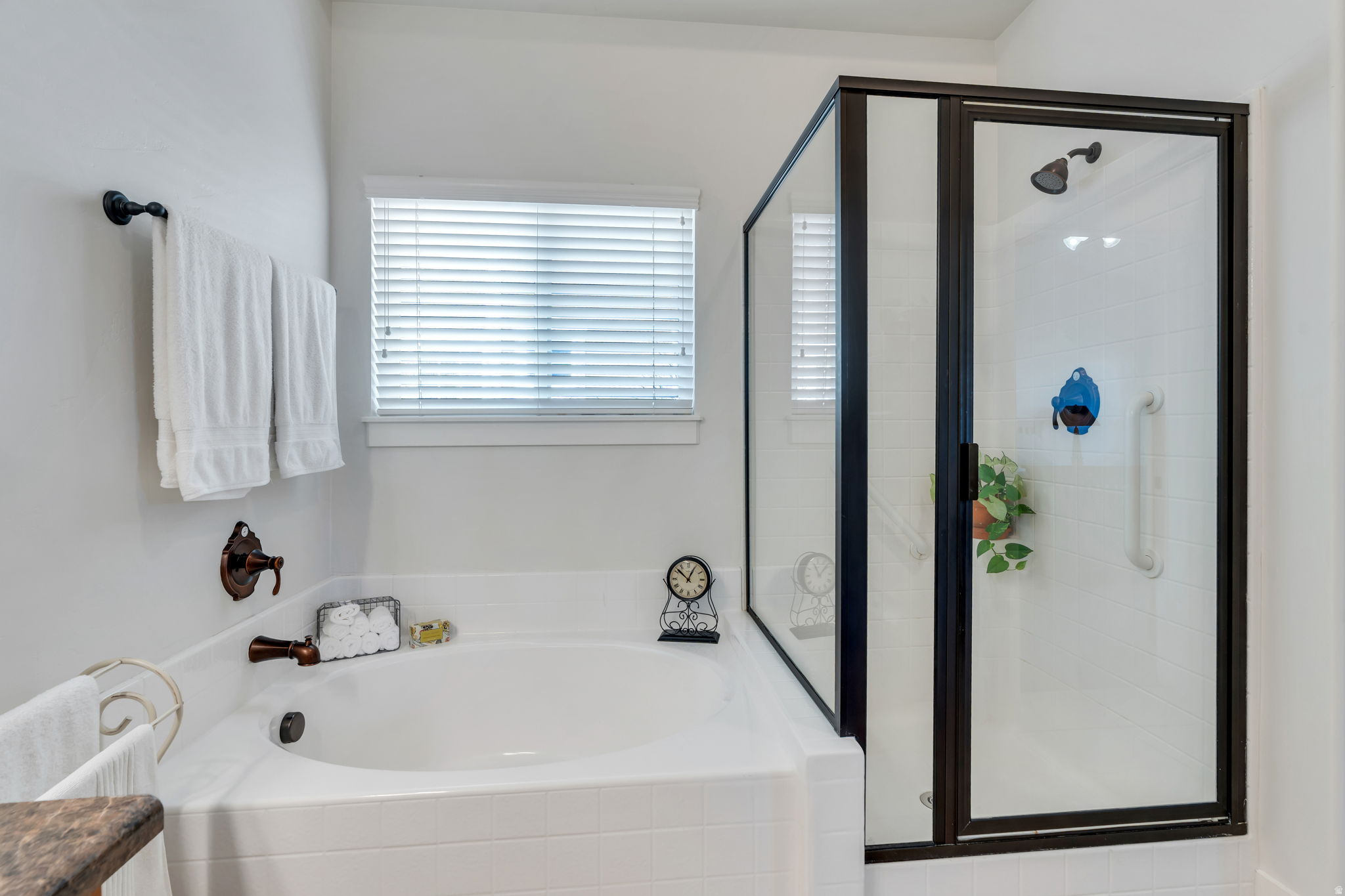 DAYBREAK - Residential