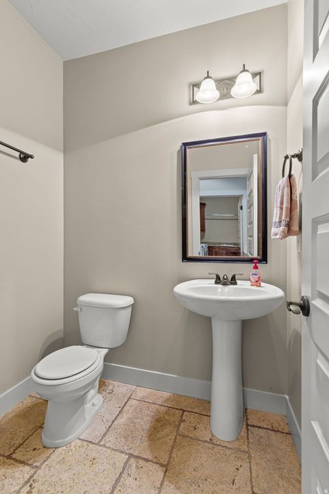 Tiny photo for 2745 E RASMUSSEN DR, Saint George, UT 84790 (MLS # 2134801)