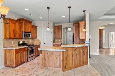 Tiny photo for 2745 E RASMUSSEN DR, Saint George, UT 84790 (MLS # 2134801)