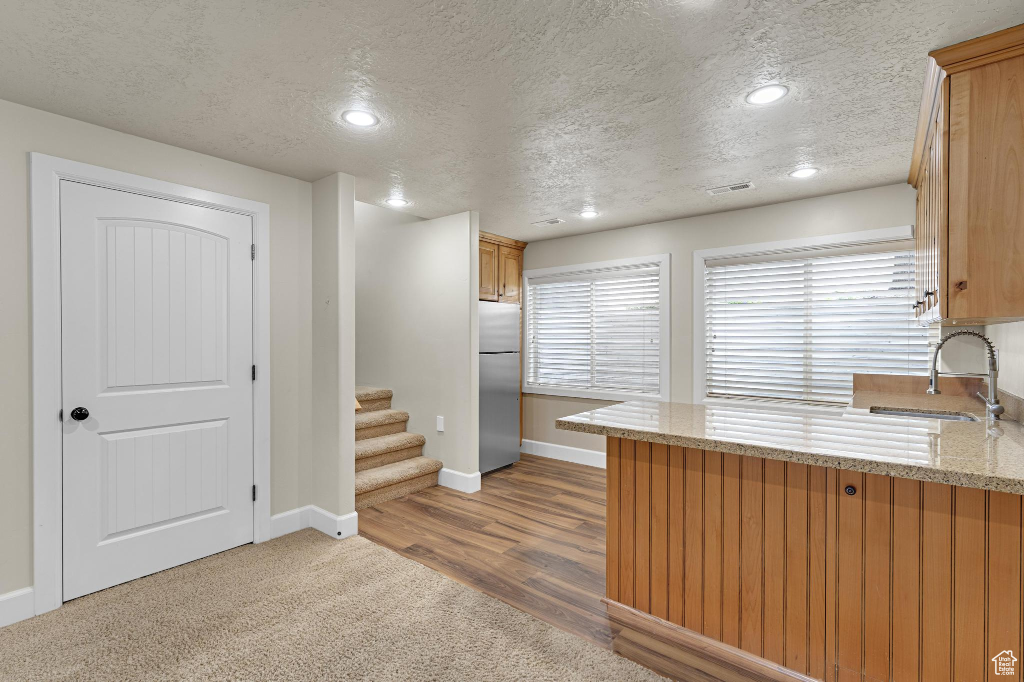332 E Azure Cir, Draper, Utah image 33