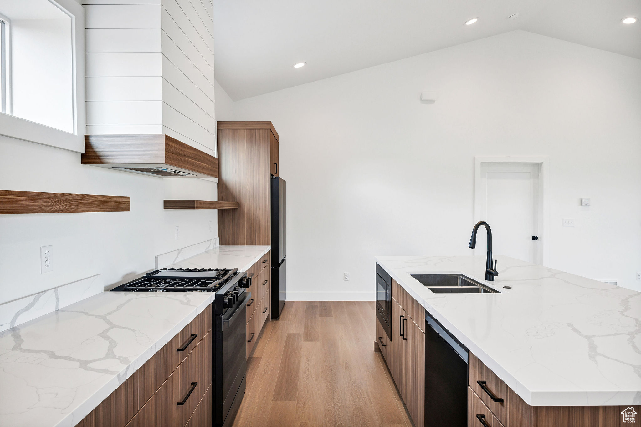 GOLF COURSE SUB - Residential