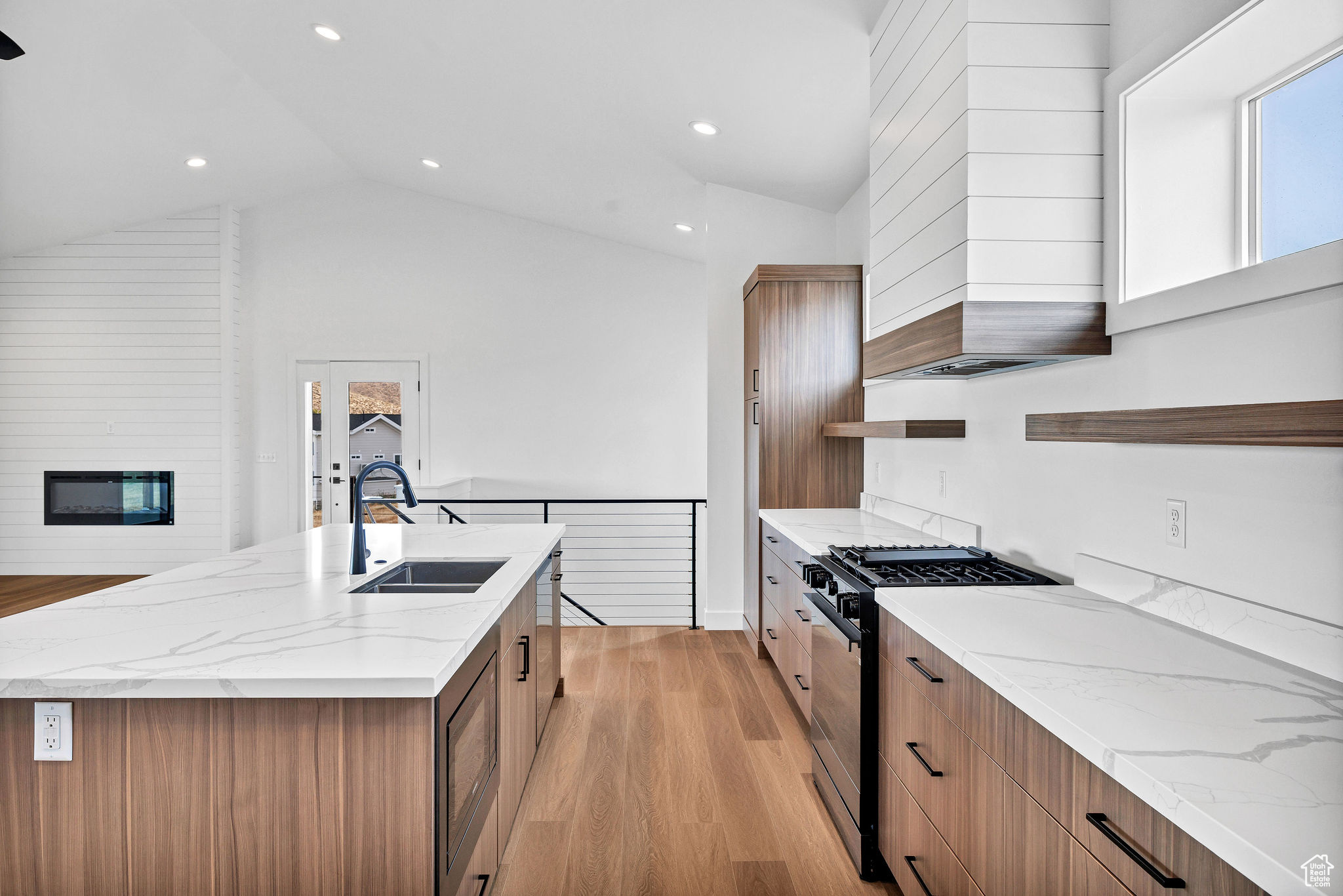 GOLF COURSE SUB - Residential