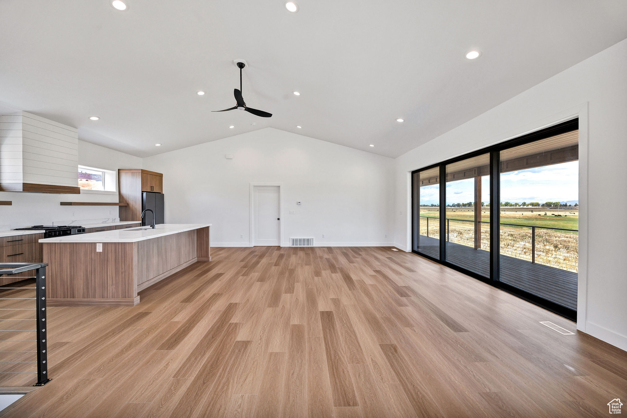 GOLF COURSE SUB - Residential