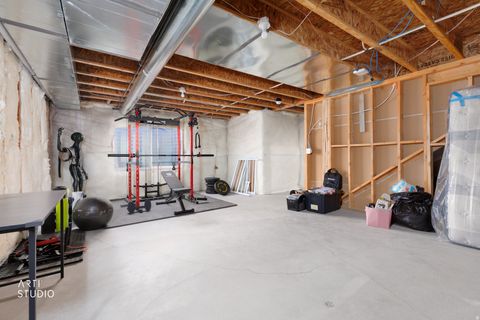 Tiny photo for 1006 W SAPPHIRE PEAK DR, Bluffdale, UT 84065 (MLS # 2131451)