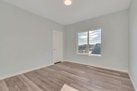 Tiny photo for 337 W 100 S, Payson, UT 84651 (MLS # 2142268)