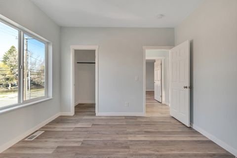 Tiny photo for 337 W 100 S, Payson, UT 84651 (MLS # 2142268)