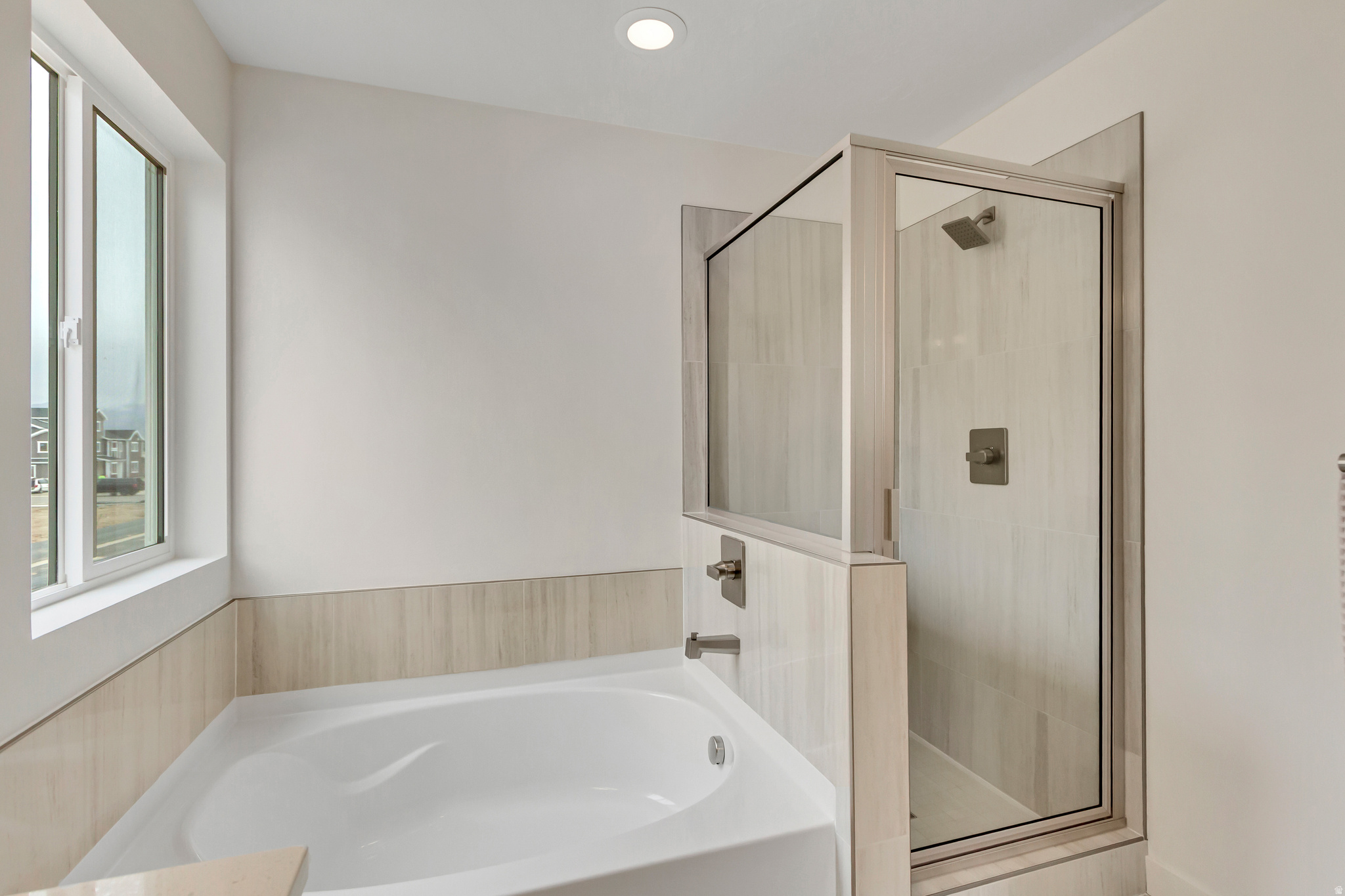 HARMONY PLACE - Residential