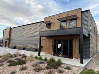 SKYPARK - Commercial Lease