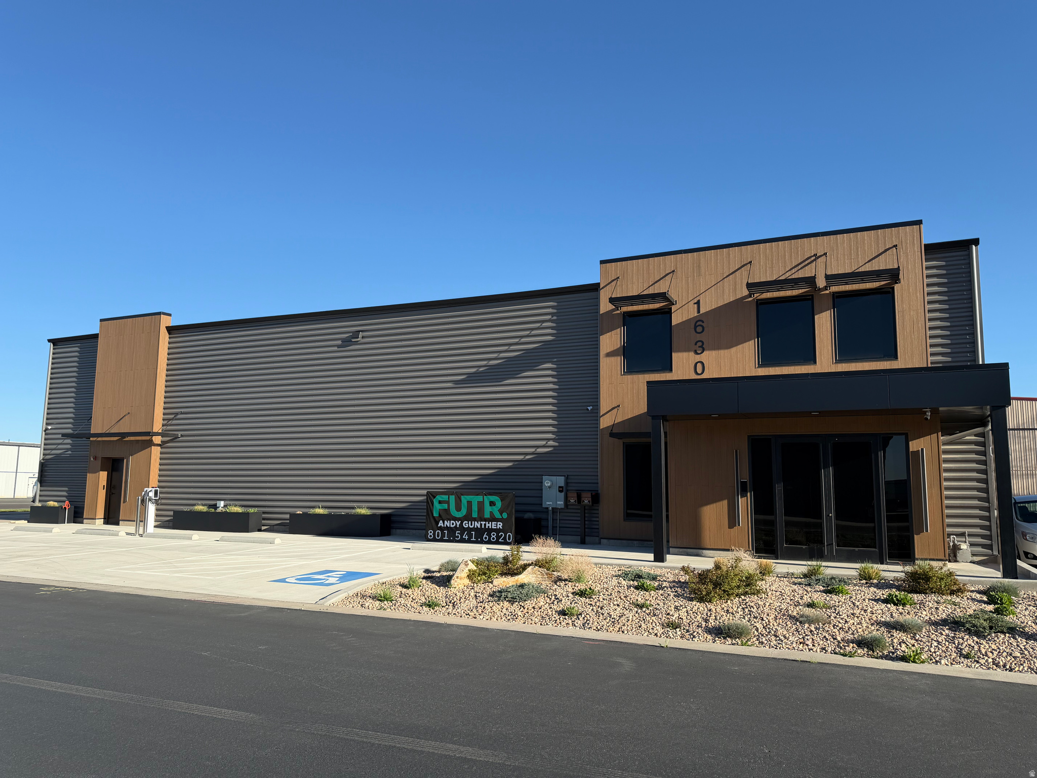 SKYPARK - Commercial Lease