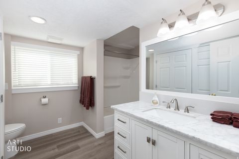 Tiny photo for 88 W CANYON VIEW DR N, Farmington, UT 84025 (MLS # 2158475)