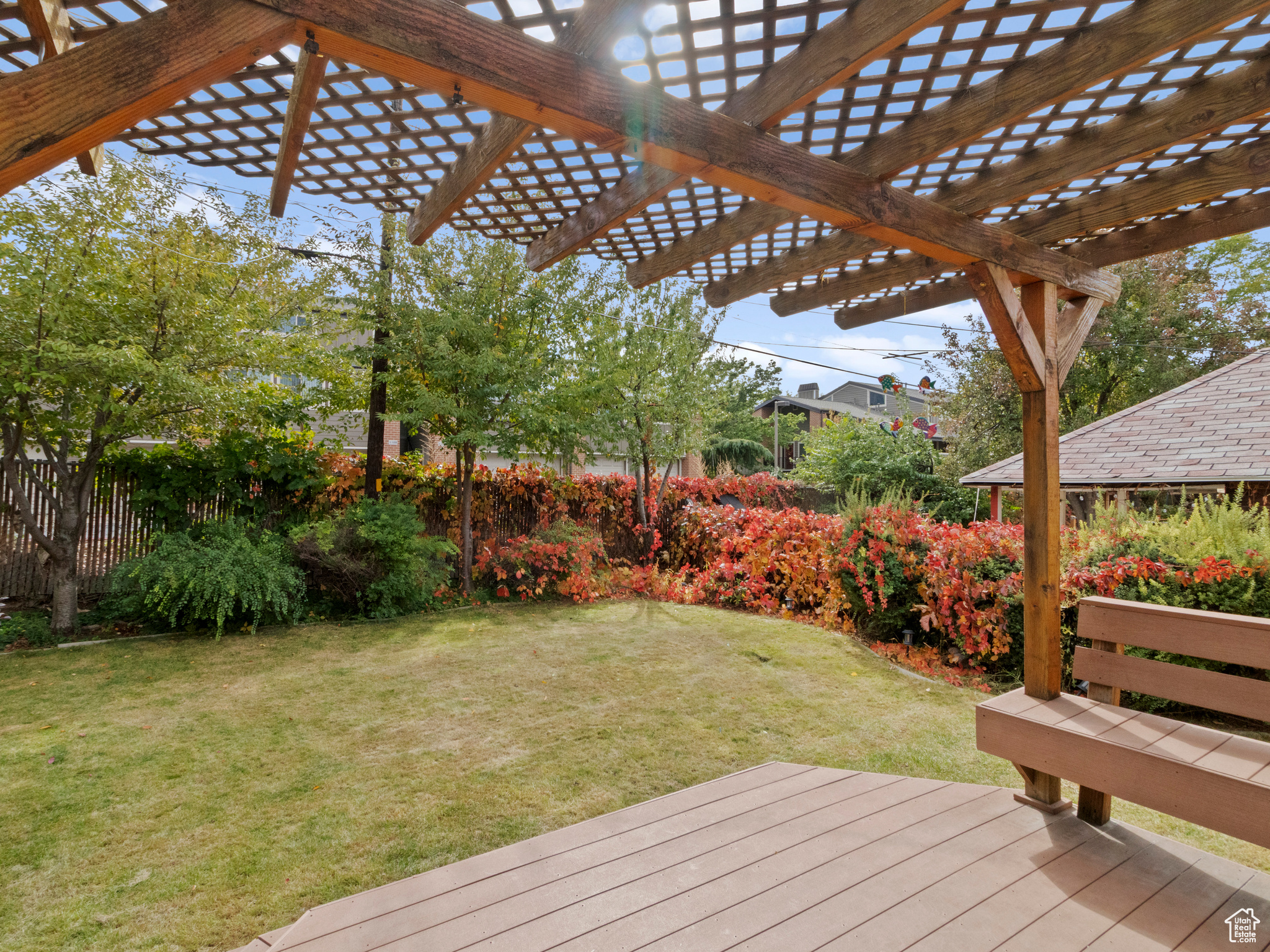 JARDINE PARK - Residential