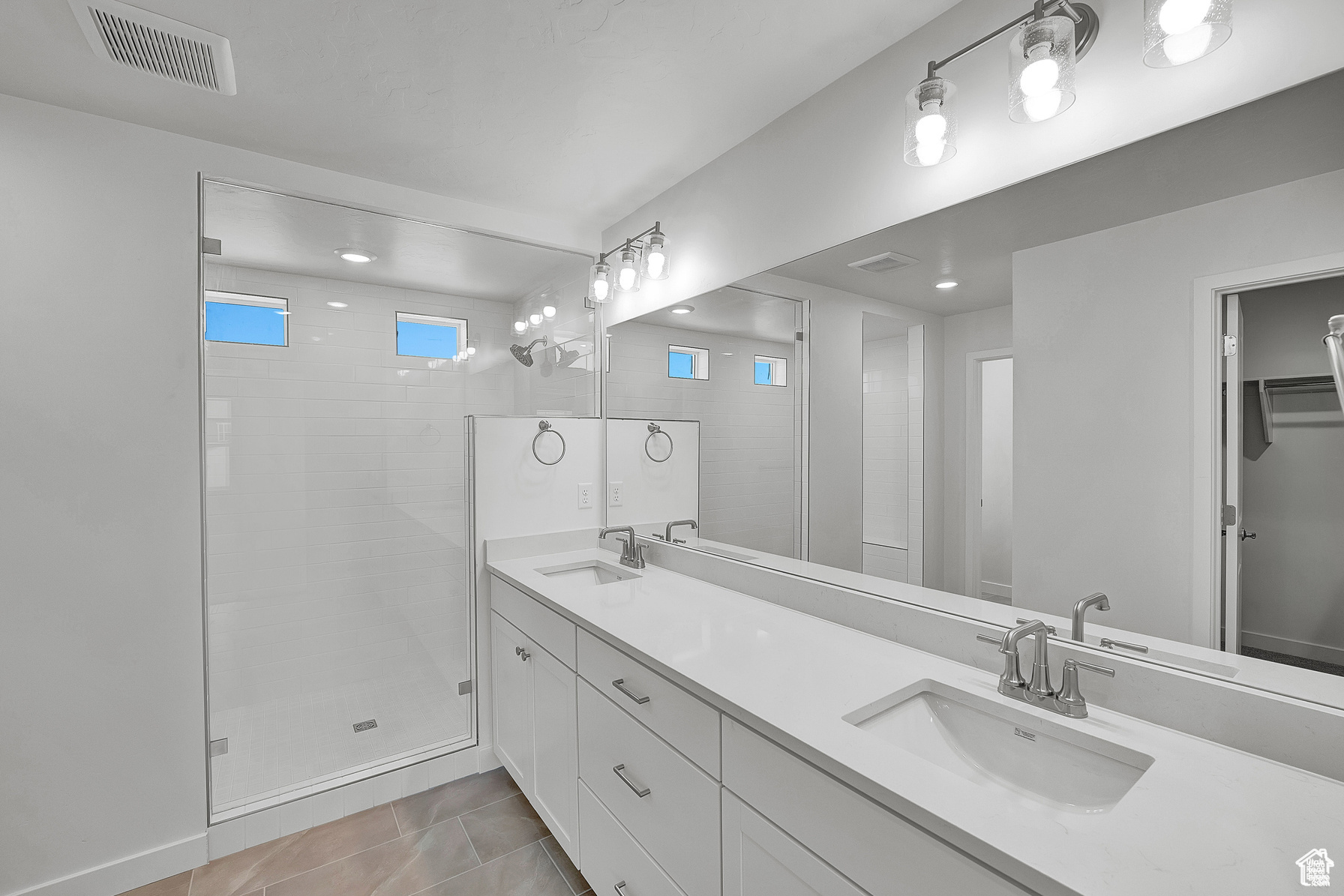 HERON HILLS - Residential