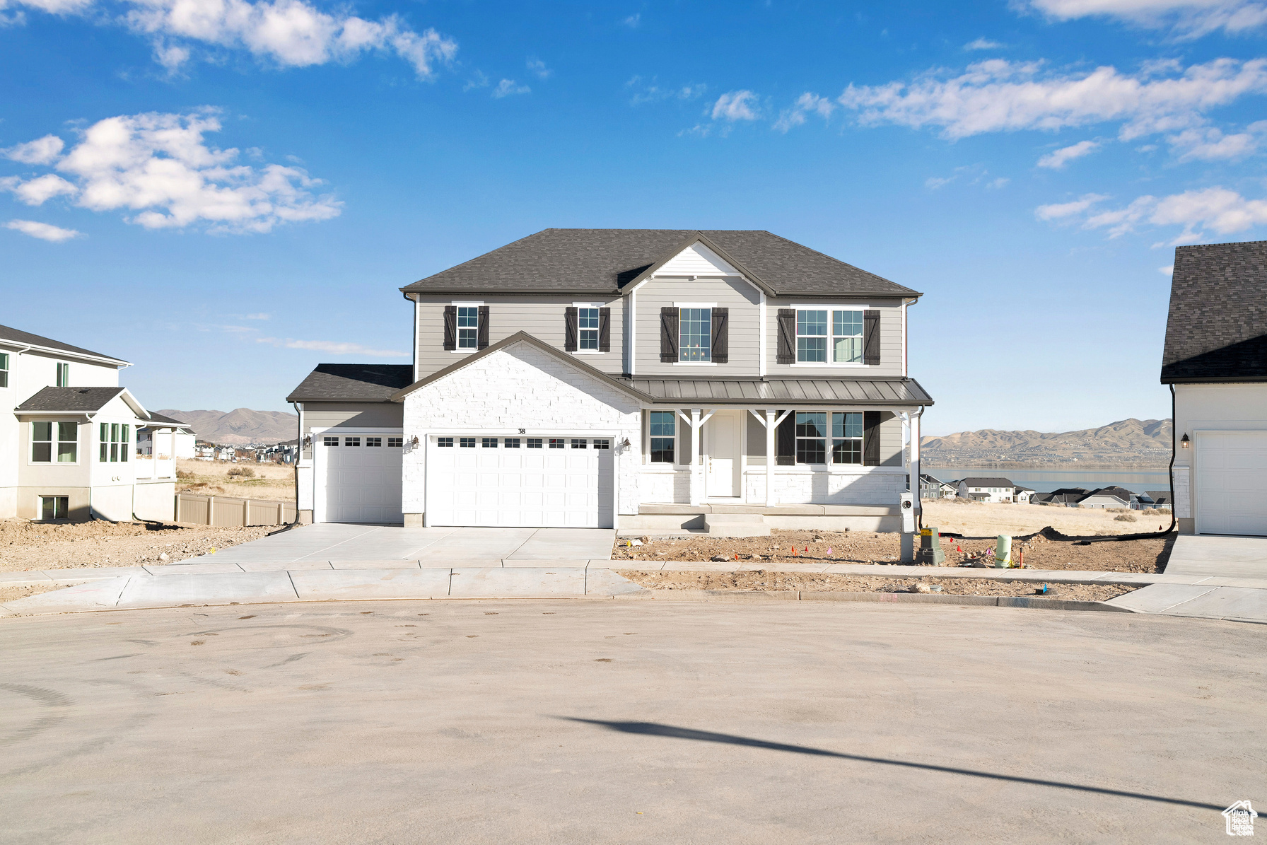 HERON HILLS - Residential