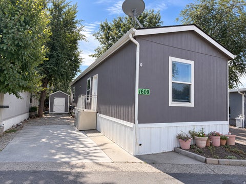 Mobile Home For Sale - 1609 W Redwood Pl #41<br/> West Valley City, UT 84119