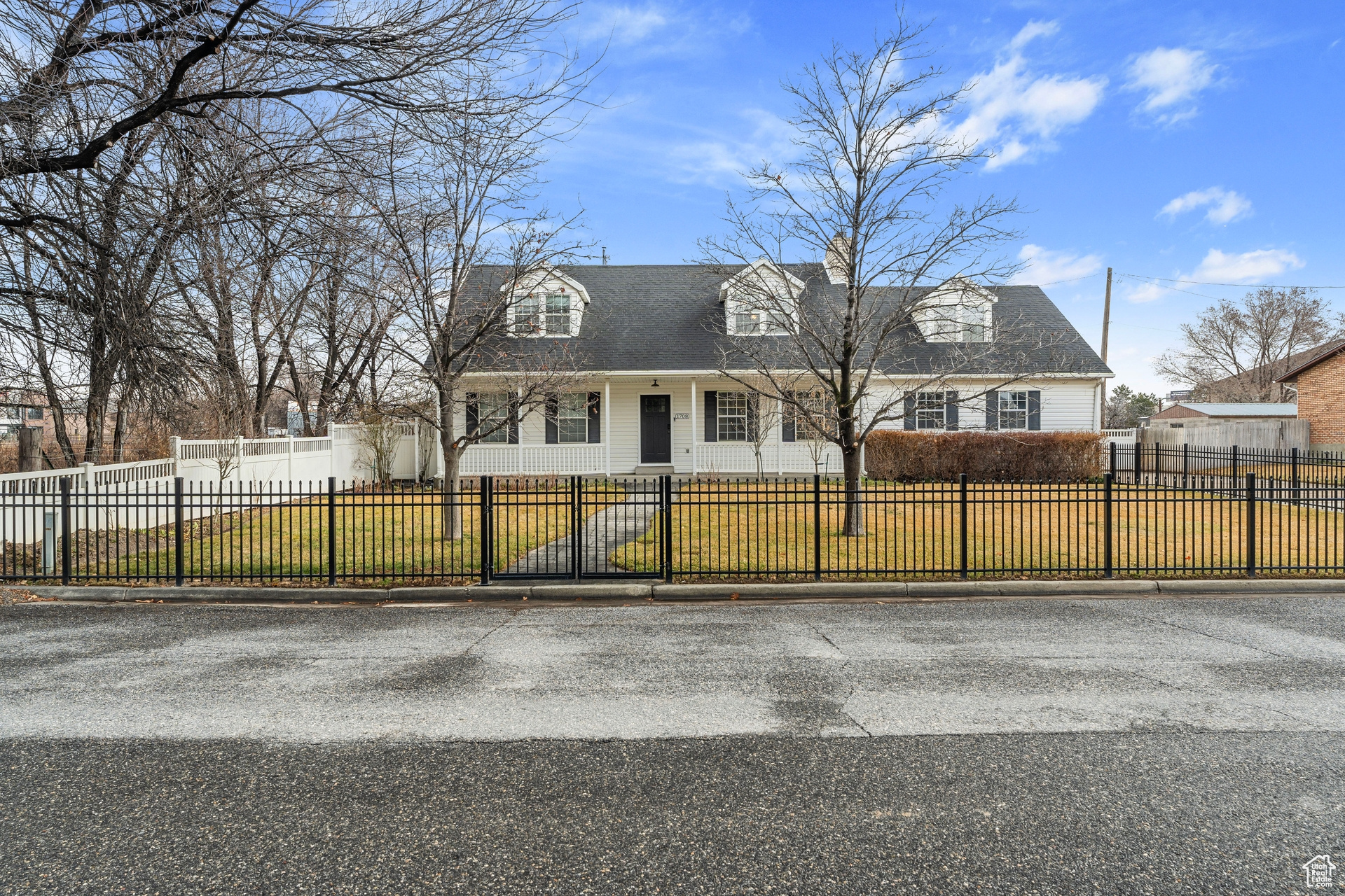 1708 N Trinnaman Ln, Lehi, Utah image 2