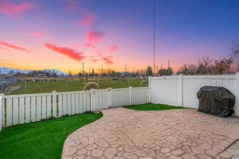 Tiny photo for 1541 W WESTLANE CT, Provo, UT 84601 (MLS # 2141895)