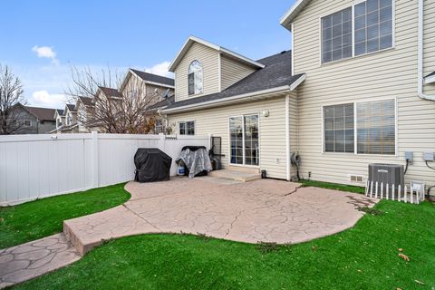 Tiny photo for 1541 W WESTLANE CT, Provo, UT 84601 (MLS # 2141895)