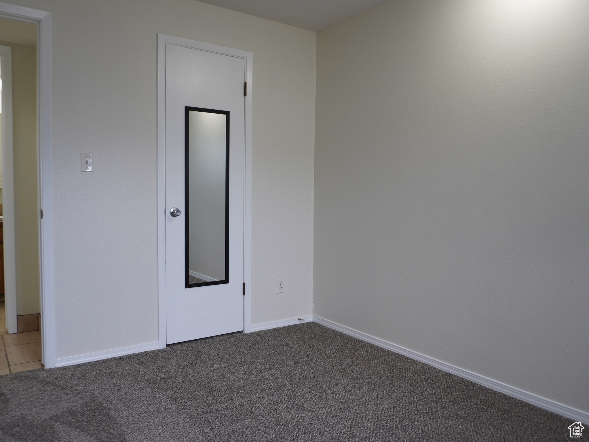 THE WILLOWBROOK CONDO - Residential