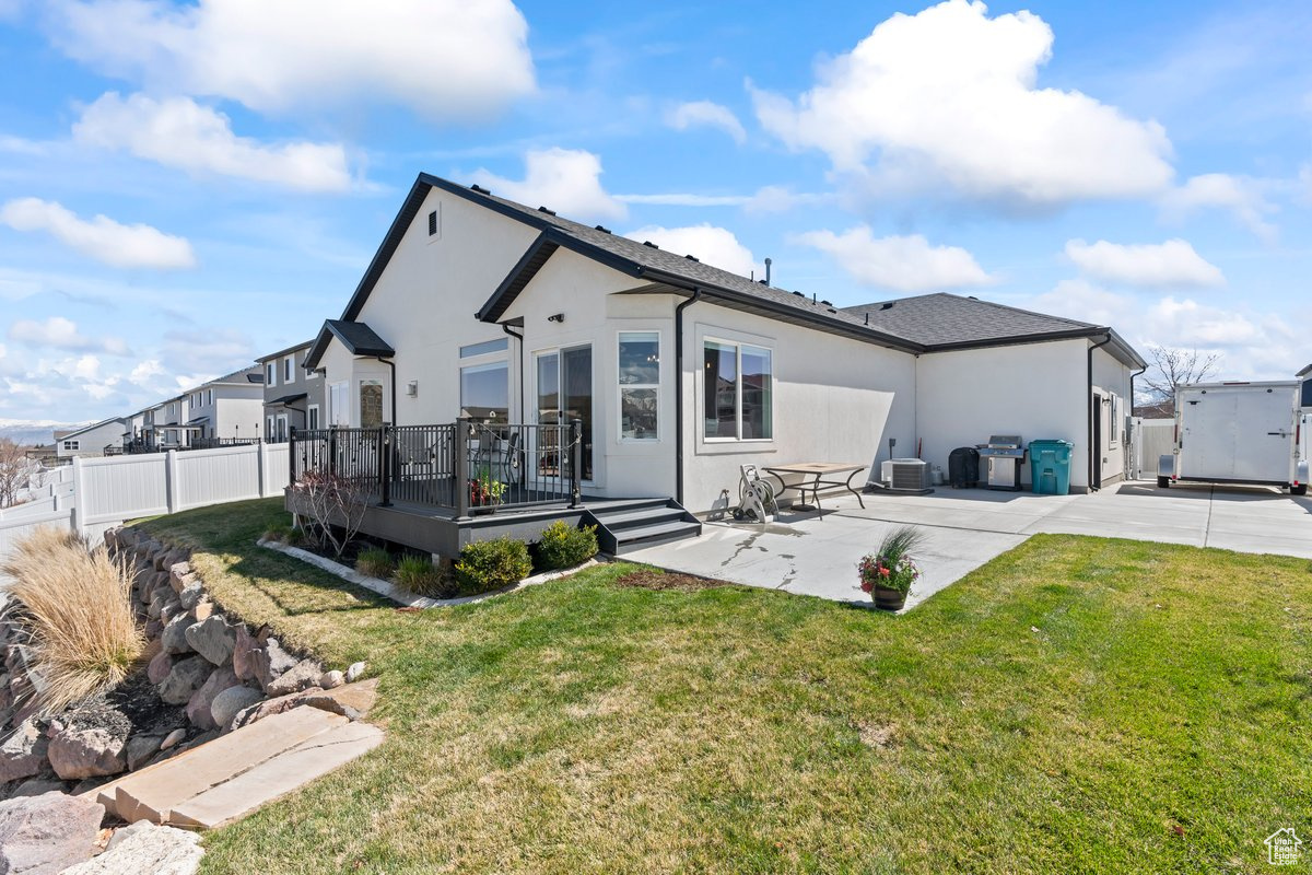 9132 S Ridge Peak Dr, West Jordan, Utah image 40