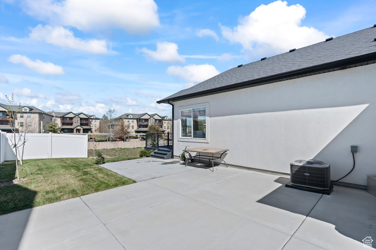 9132 S Ridge Peak Dr, West Jordan, Utah image 41