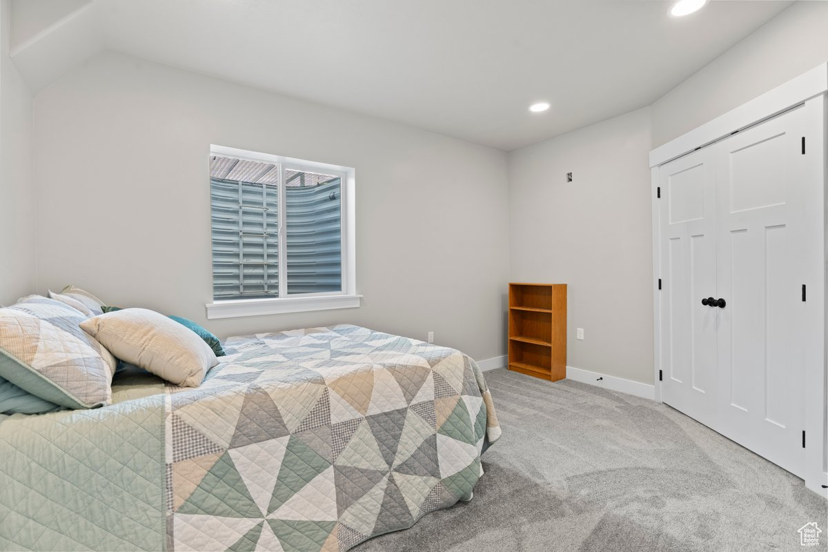 9132 S Ridge Peak Dr, West Jordan, Utah image 34