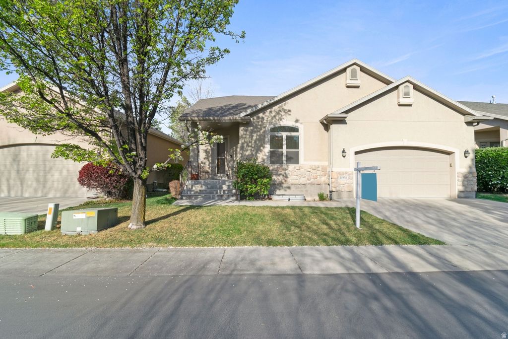 Photo of 10956 S CRYSTAL VIEW WAY, South Jordan, UT 84095 (MLS # 2147153)