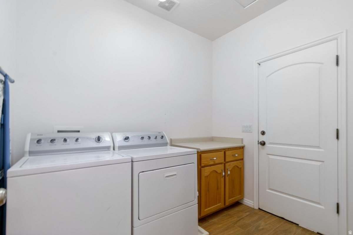 CRYSTAL COVE - Residential