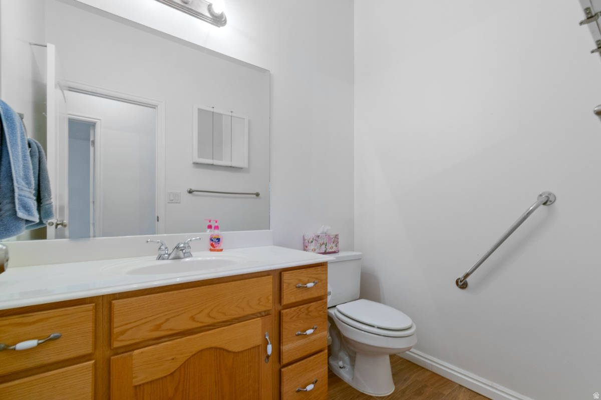 CRYSTAL COVE - Residential