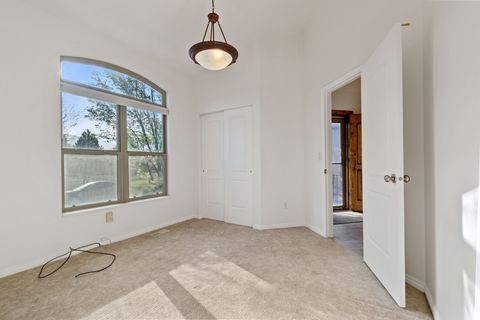 Tiny photo for 10956 S CRYSTAL VIEW WAY, South Jordan, UT 84095 (MLS # 2147153)
