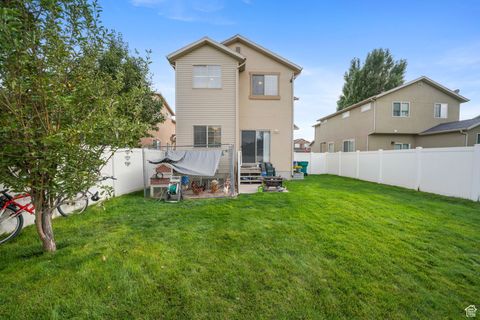Tiny photo for 1898 W POINTE MEADOW LOOP, Lehi, UT 84043 (MLS # 2029161)