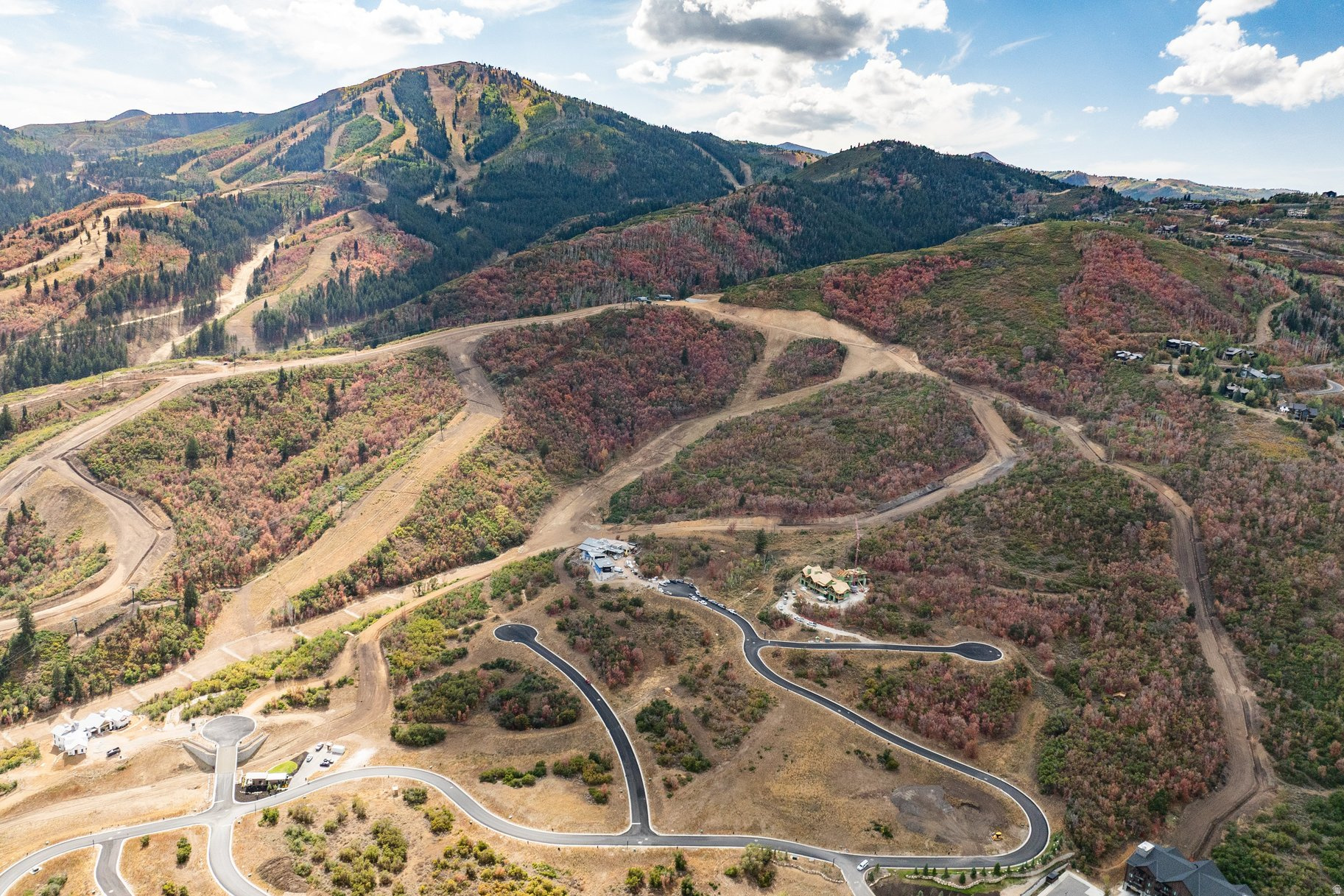 VELVæRE - Residential