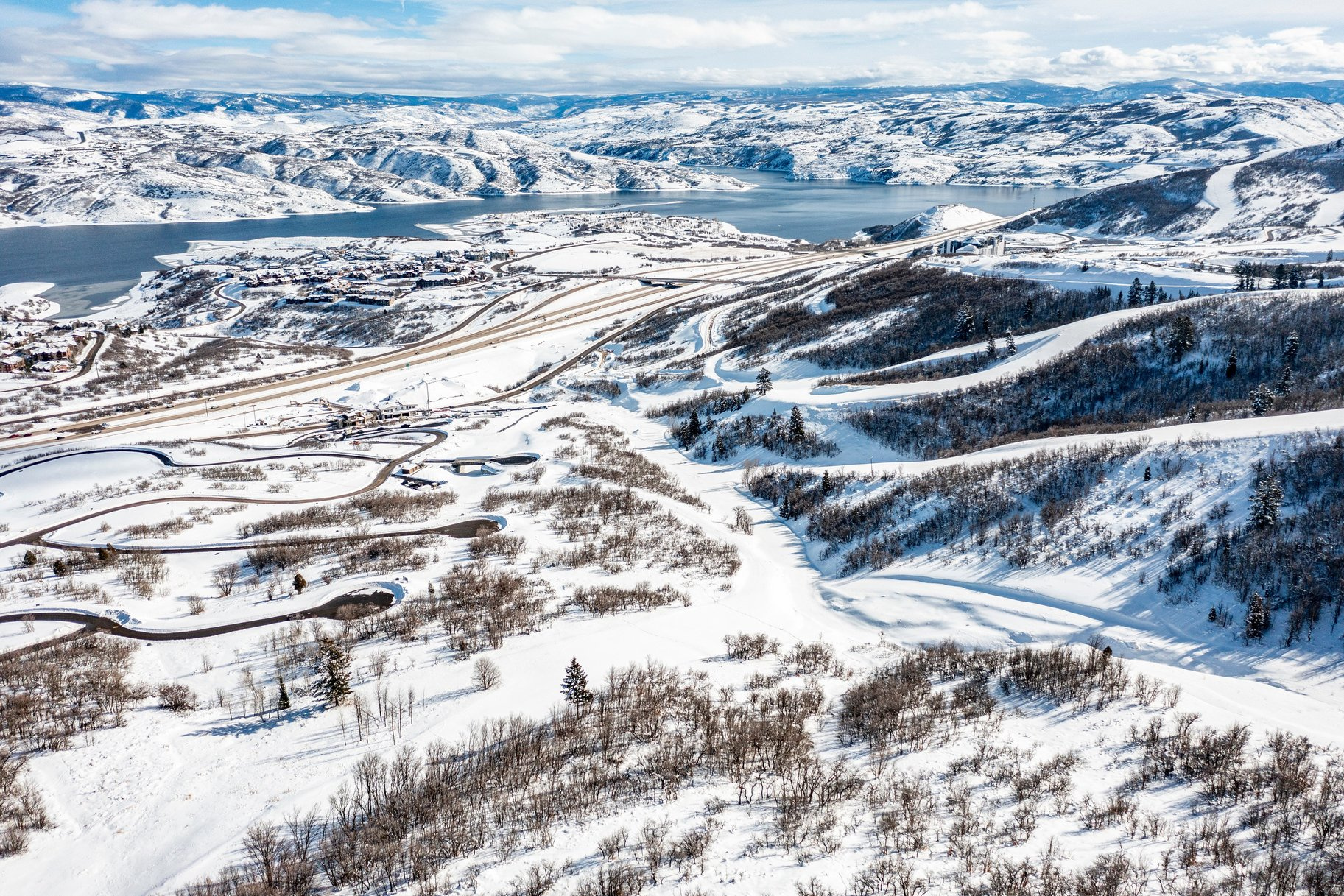 VELVæRE - Residential