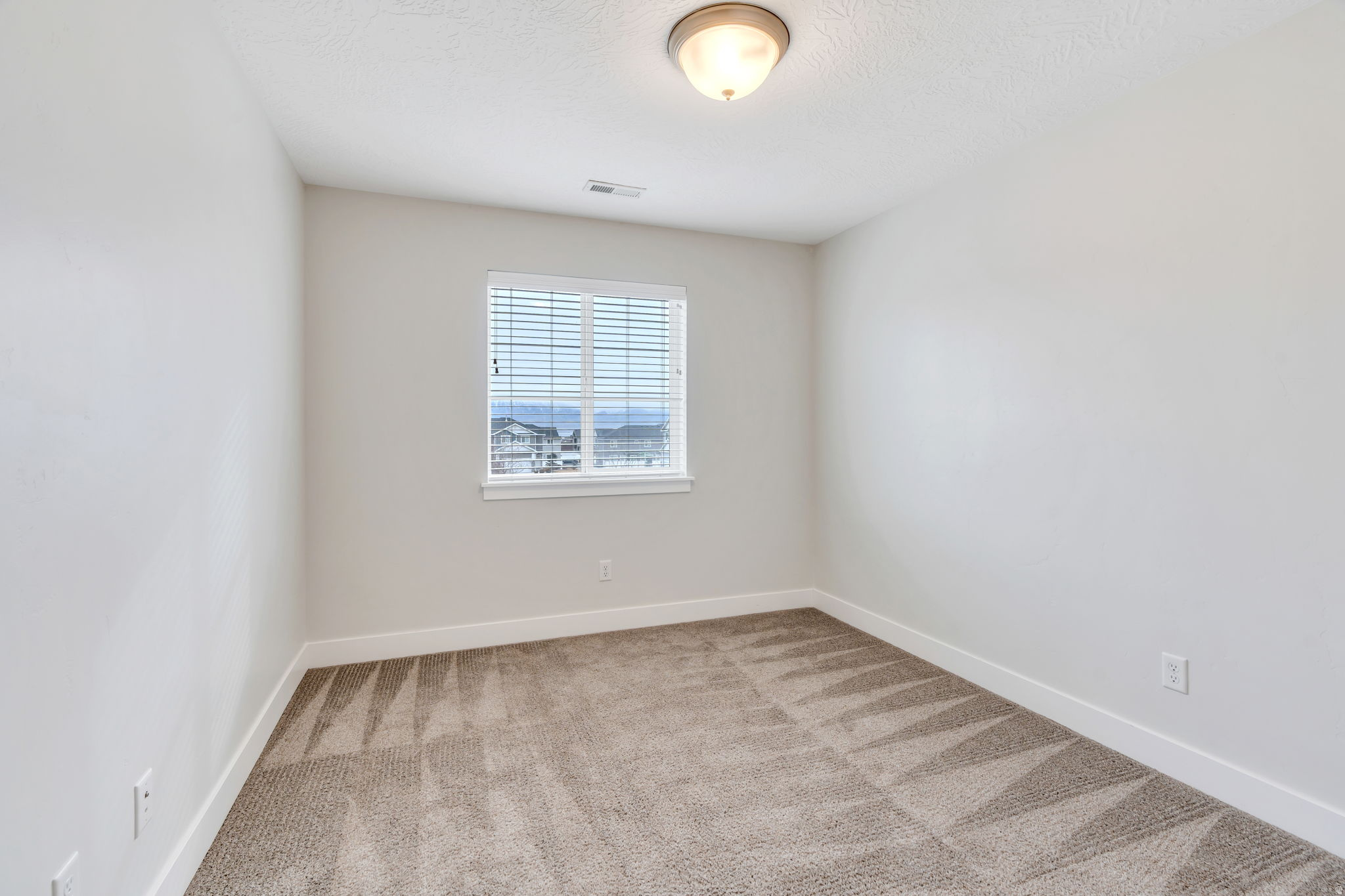 SILVERLAKE - Residential