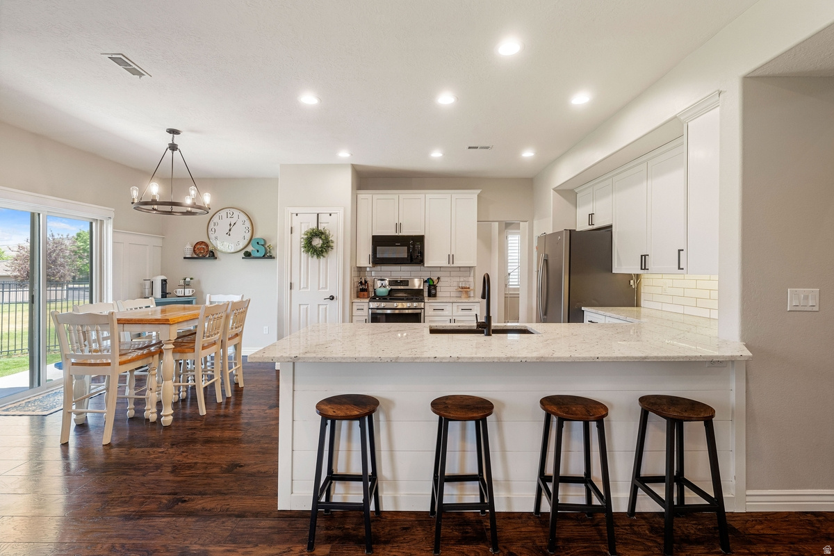 GRAY'S FARM - Residential