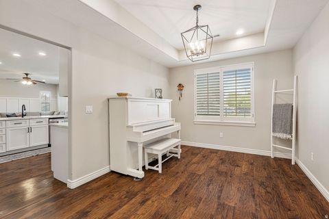 Tiny photo for 260 S 2275 W, Lehi, UT 84043 (MLS # 2161444)
