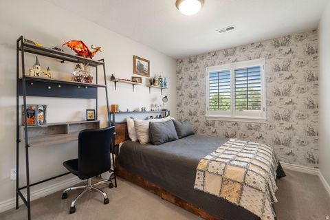 Tiny photo for 260 S 2275 W, Lehi, UT 84043 (MLS # 2161444)