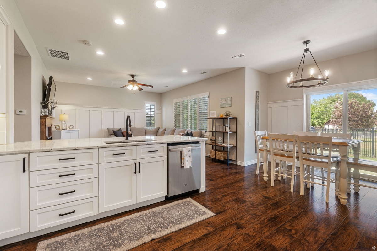 GRAY'S FARM - Residential
