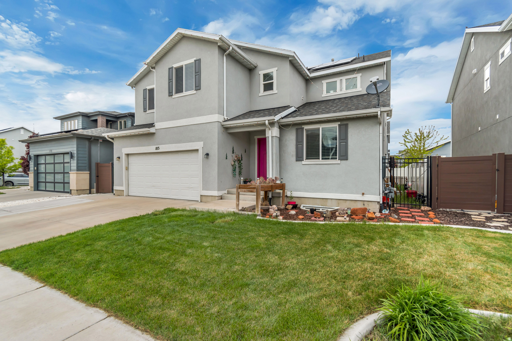 CASCADE AT WATERS EDGE - Residential