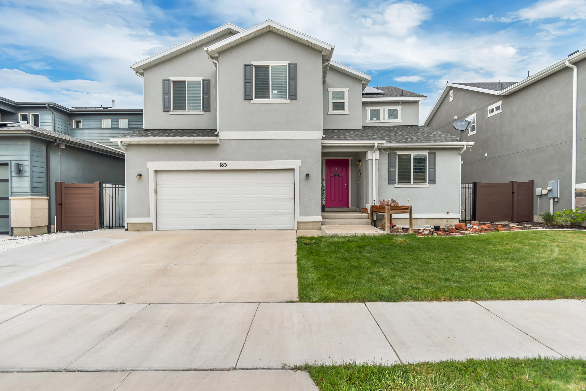 CASCADE AT WATERS EDGE - Residential