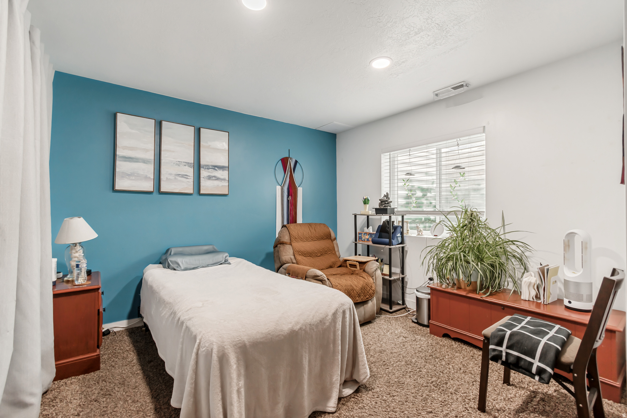 CASCADE AT WATERS EDGE - Residential