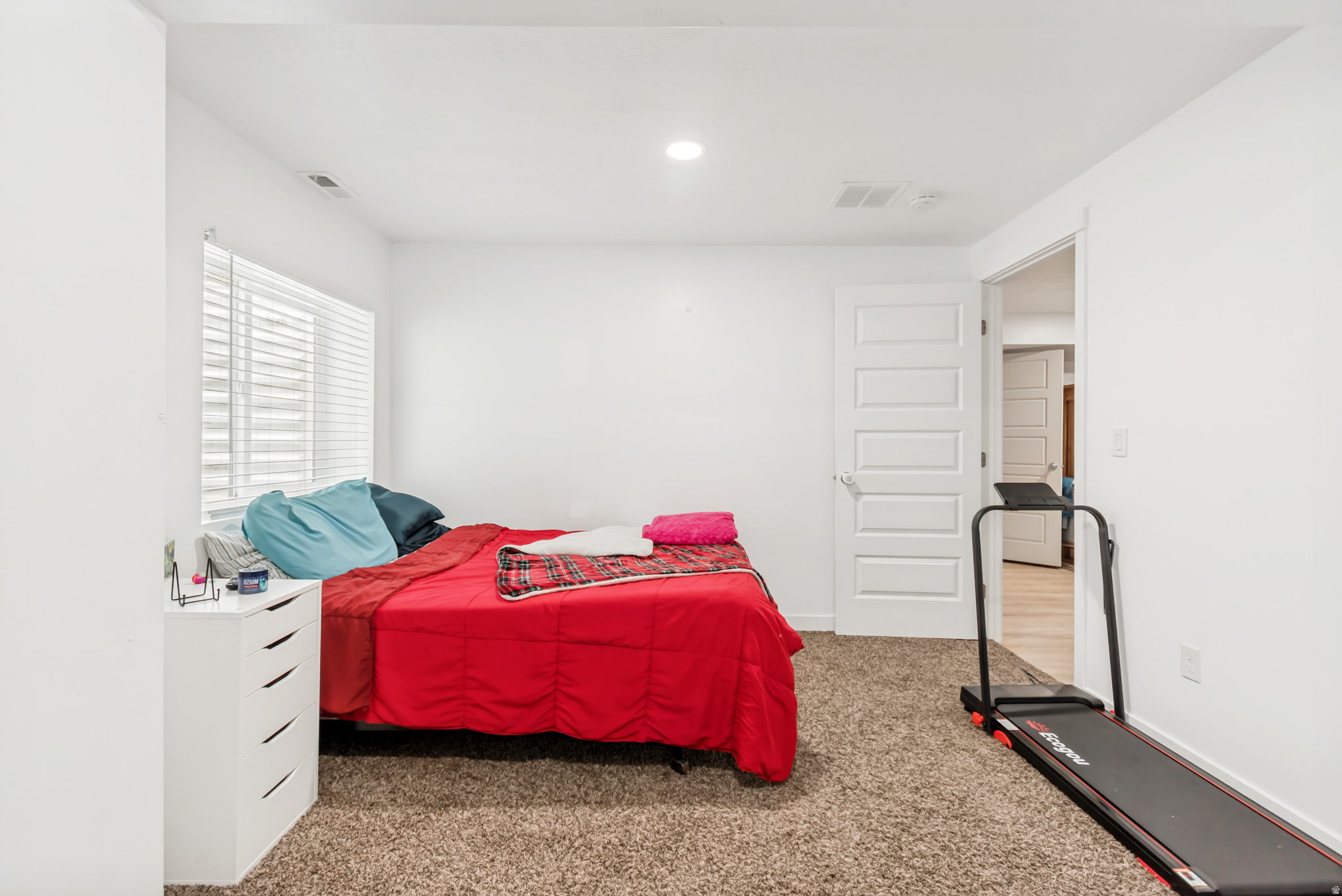 CASCADE AT WATERS EDGE - Residential