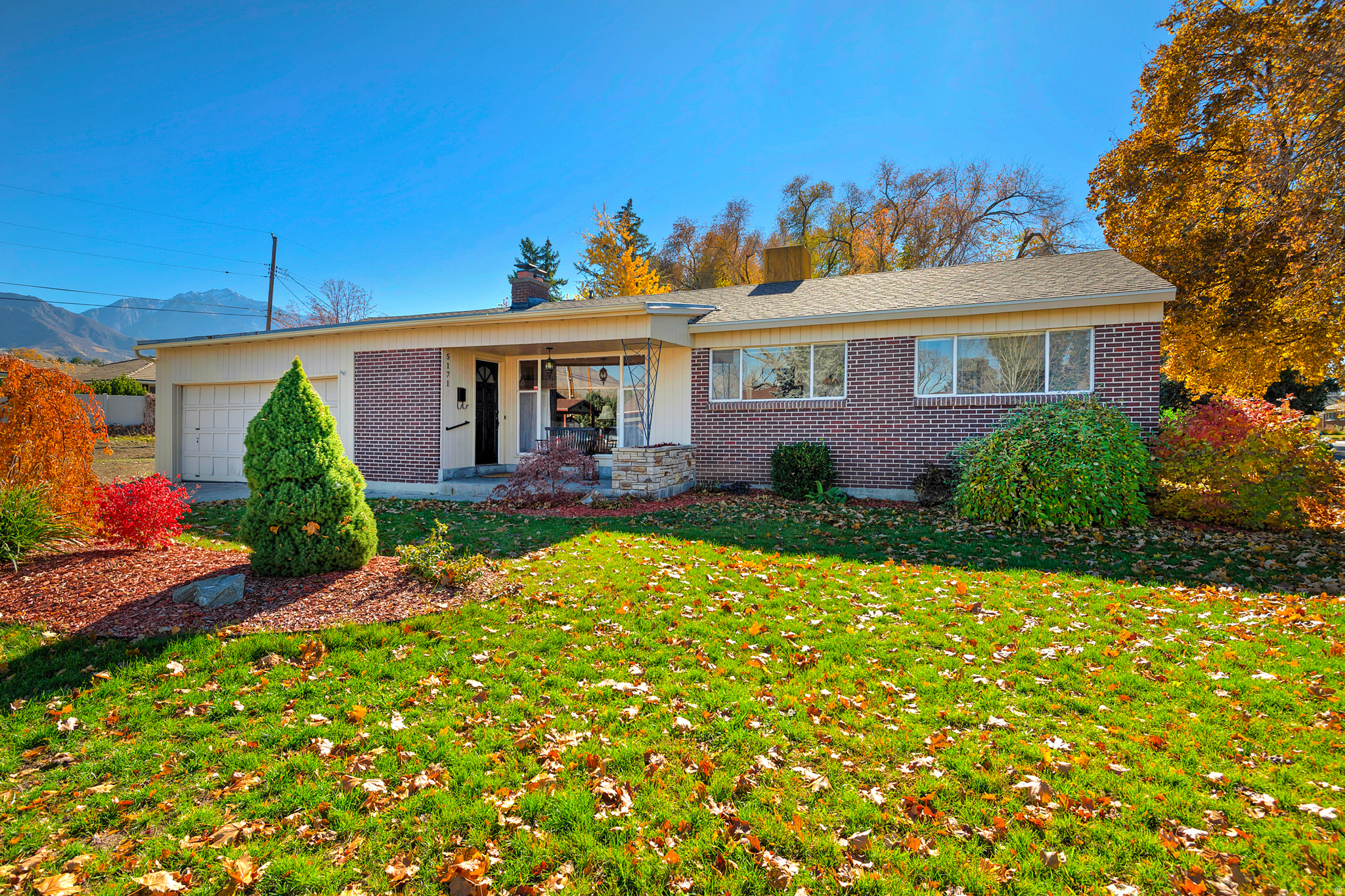 COTTONWOOD MEADOWS - Residential