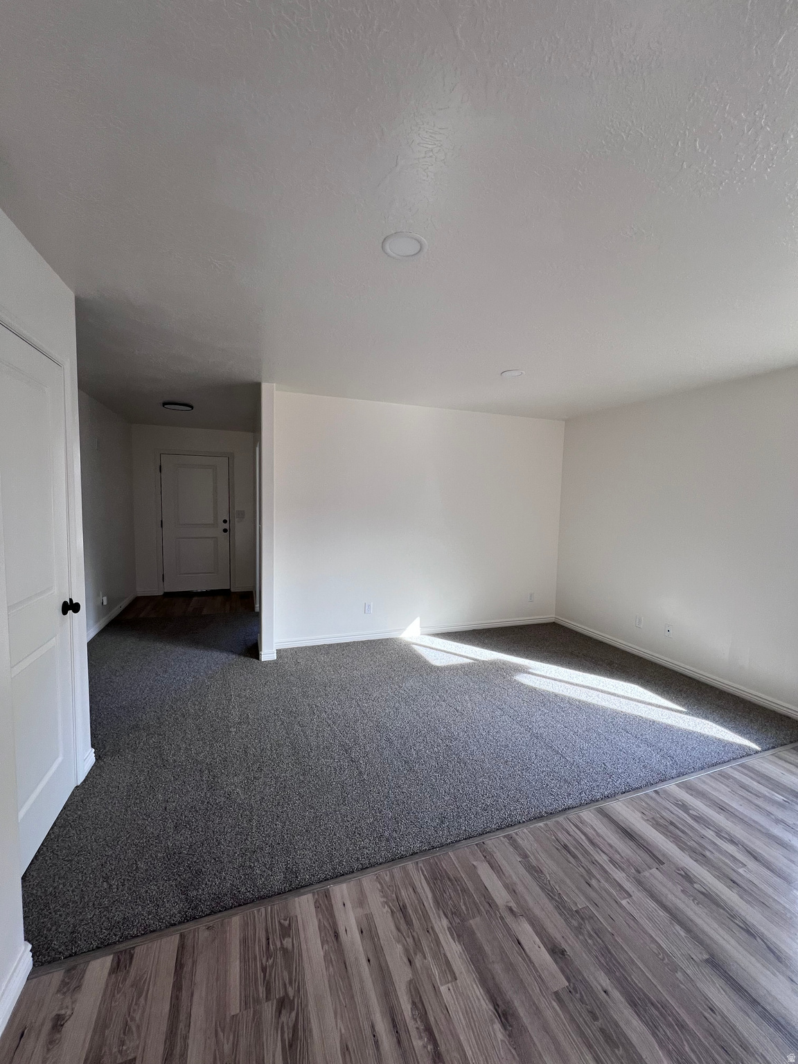 RIDGE - Residential Lease