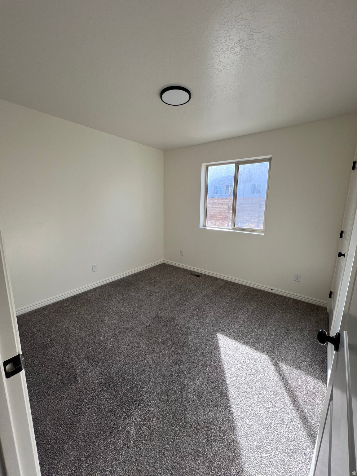 RIDGE - Residential Lease