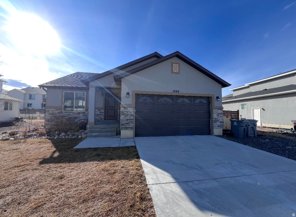 RIDGE - Residential Lease