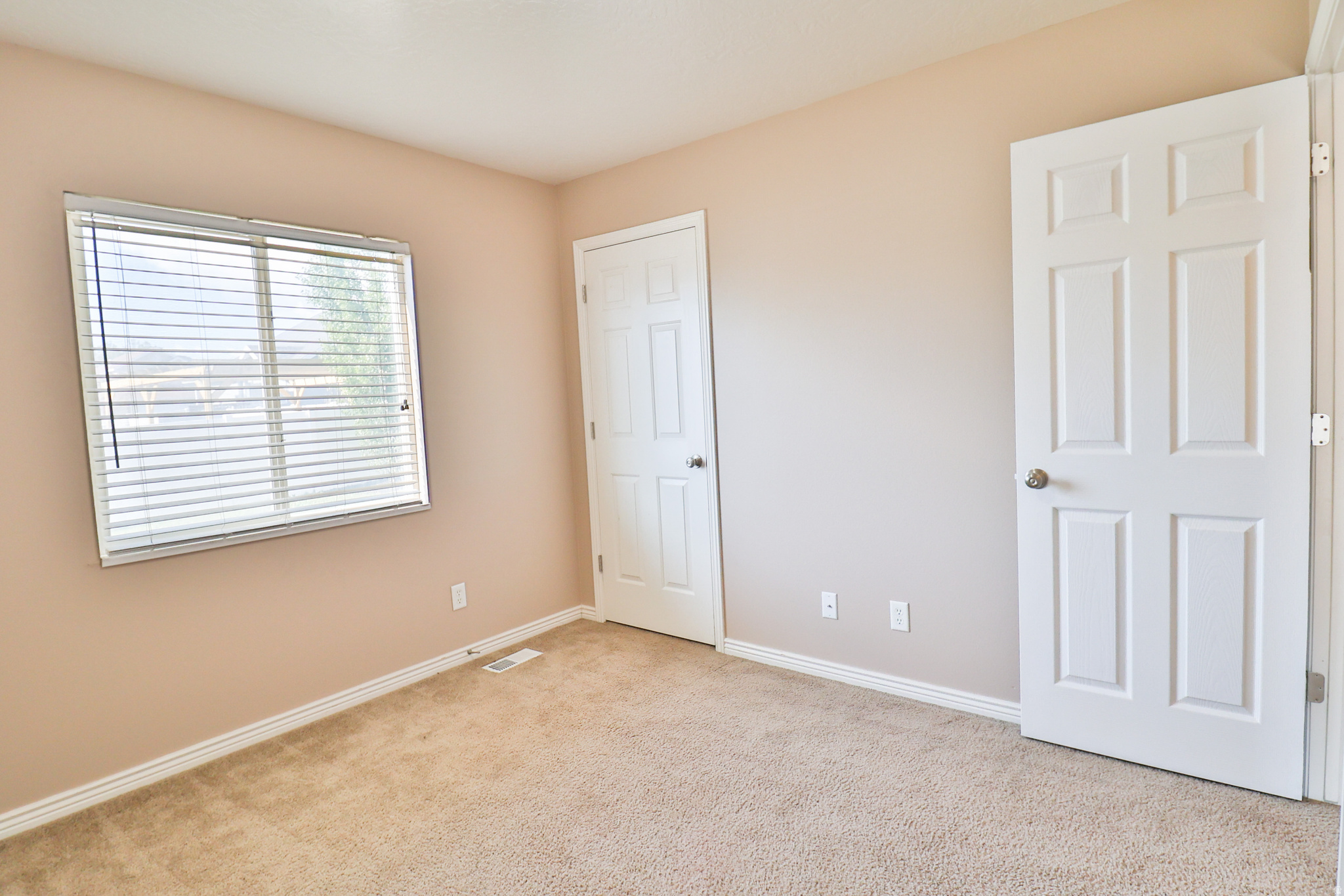 OAKS AT JORDAN HILLS VILLAGES PHASE 15 - Residential