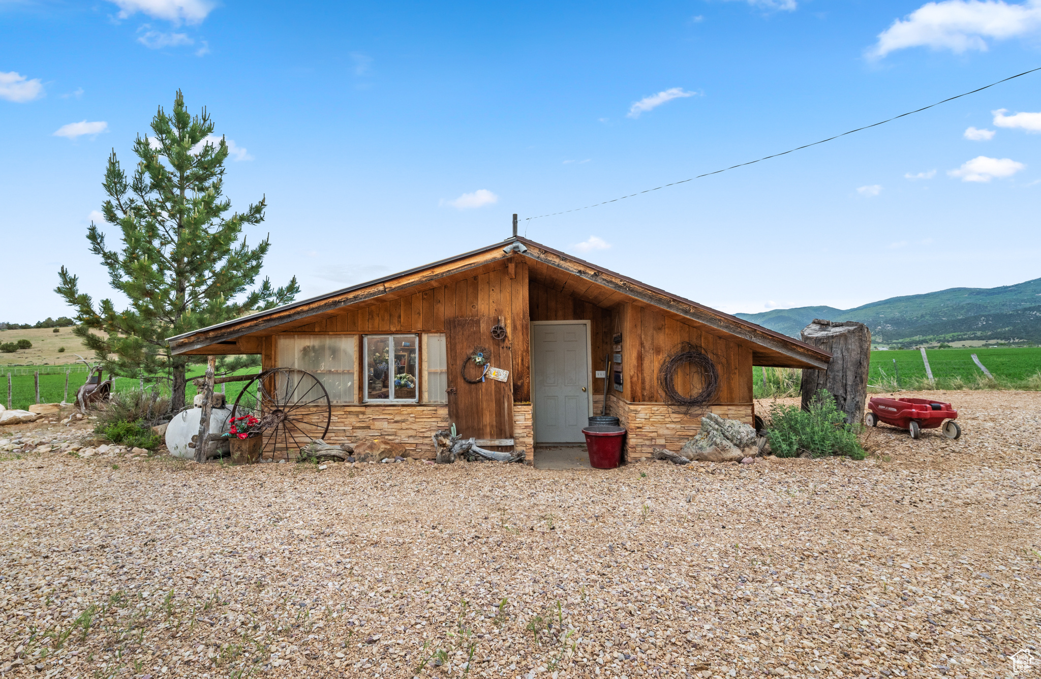 YOUNG PROPERTY - Residential